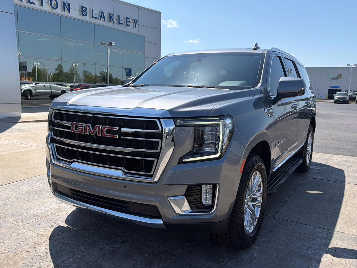 2022 Satin Steel Metallic GMC Yukon SLT 4X4 SUV