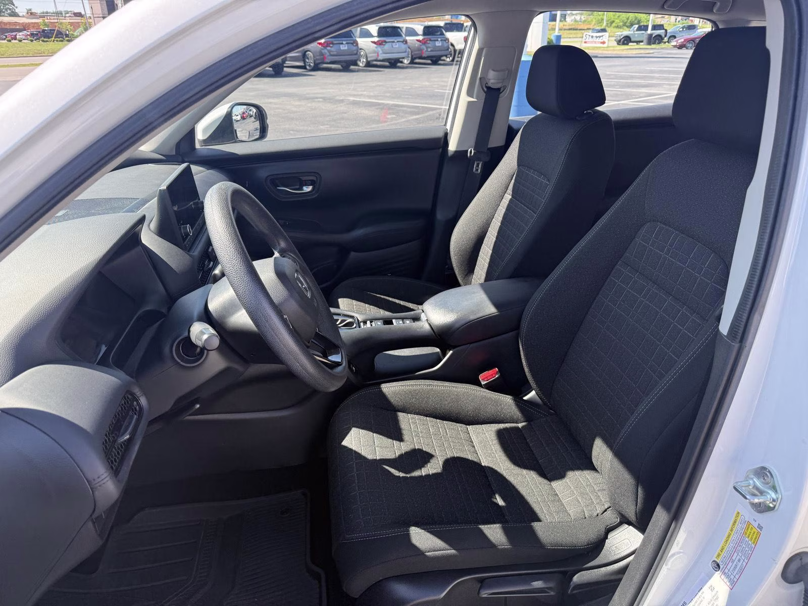 2023 Platinum White Pearl Honda HR-V LX AWD SUV