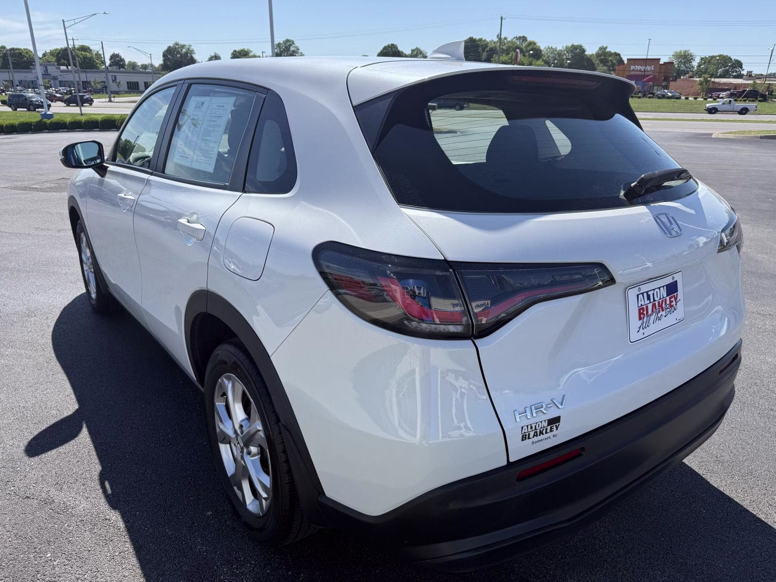 2023 Platinum White Pearl Honda HR-V LX AWD SUV