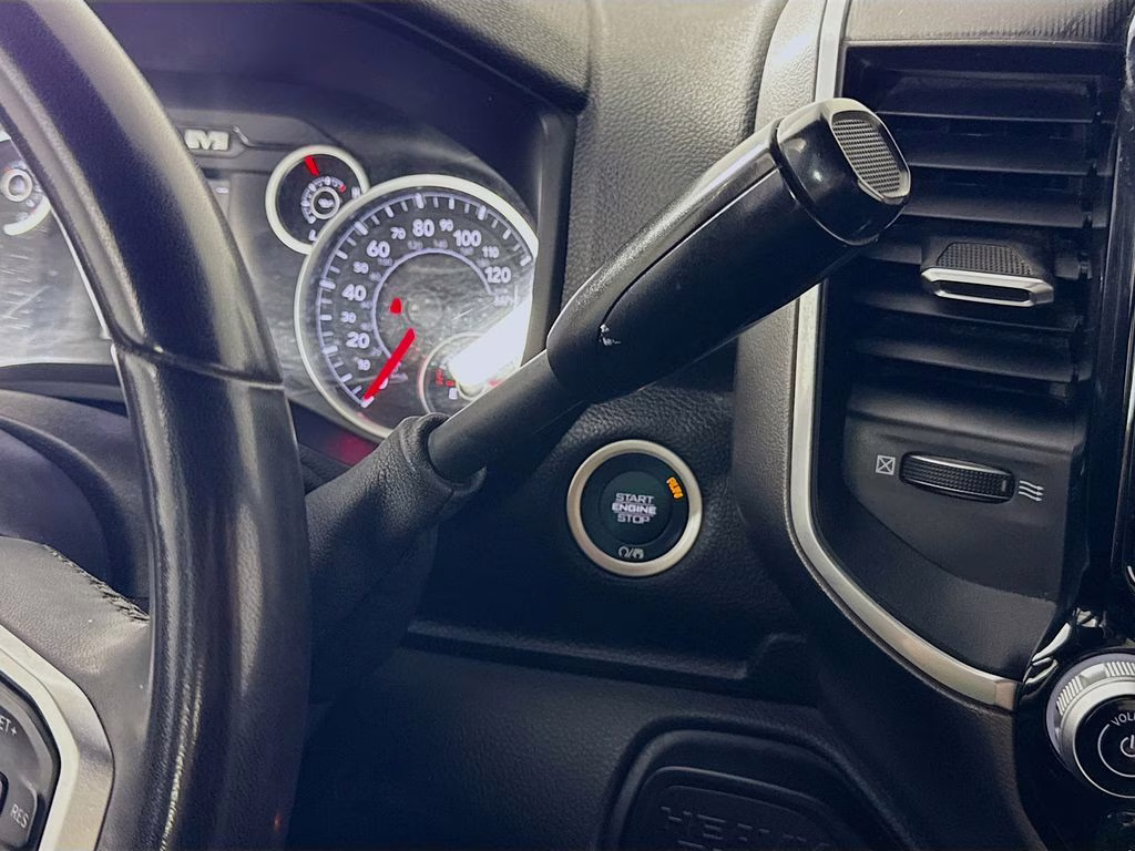 2025 Bright White Clearcoat Ram 2500 Big Horn 4X4 Truck