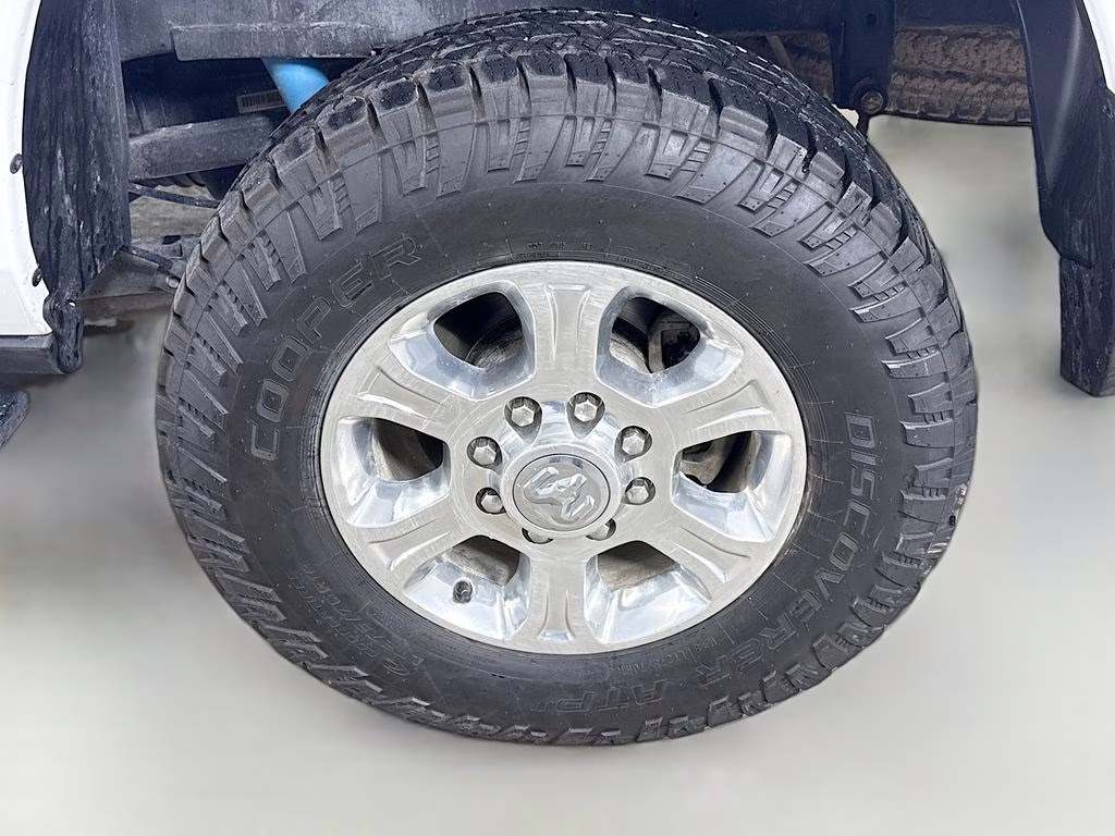 2025 Bright White Clearcoat Ram 2500 Big Horn 4X4 Truck