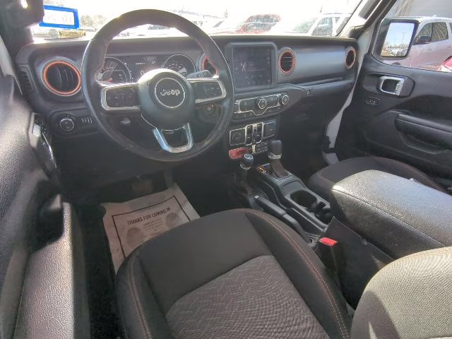 2022 Bright White Clearcoat Jeep Gladiator Mojave 4X4 Truck