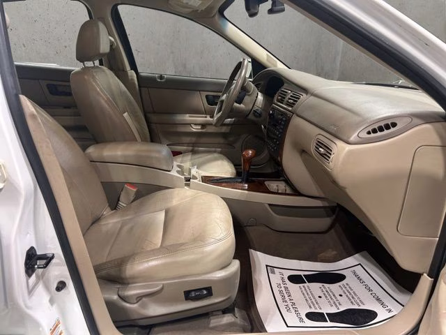 2005 Vibrant White Clearcoat Ford Taurus SEL FWD Sedan