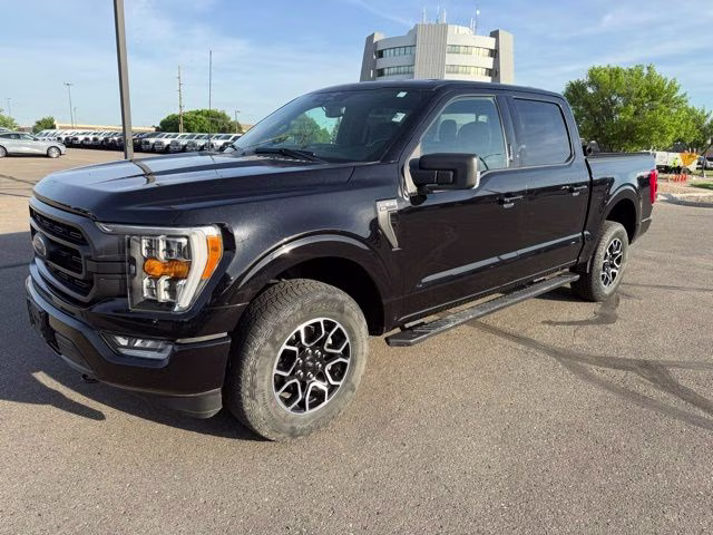 2023 Agate Black Metallic Ford F-150 XLT 4X4 Truck