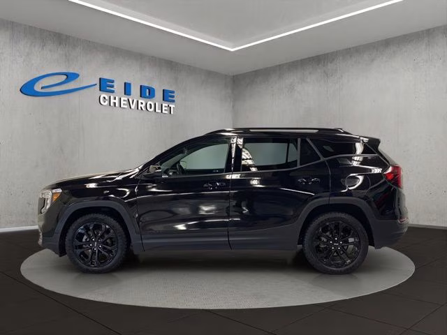 2022 Ebony Twilight Metallic GMC Terrain SLT AWD SUV