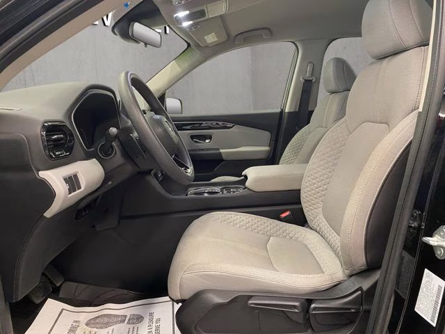 2023 Crystal Black Pearl Honda Pilot LX AWD SUV