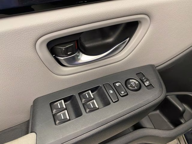 2023 Crystal Black Pearl Honda Pilot LX AWD SUV