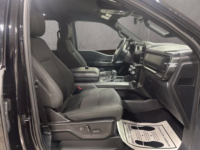 2023 Agate Black Metallic Ford F-150 XLT 4X4 Truck