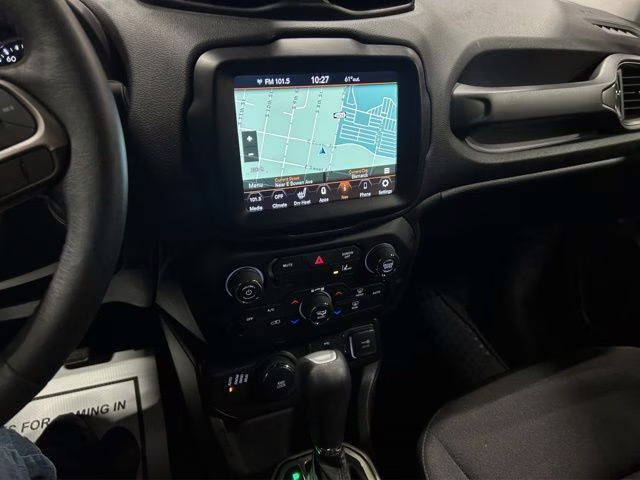 2022 Bikini Metallic Clearcoat Jeep Renegade Latitude 4X4 SUV