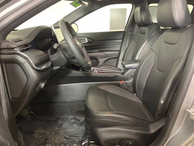 2023 Billet Silver Metallic Clearcoat Jeep Compass High Altitude 4X4 SUV