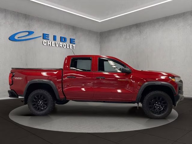 2023 Radiant Red Tintcoat Chevrolet Colorado Trail Boss 4X4 Truck