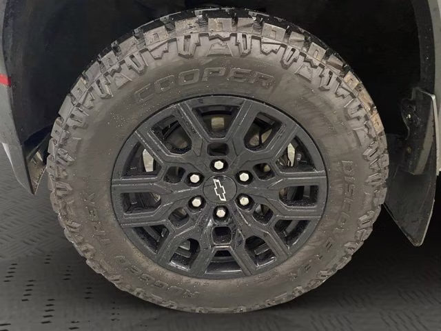 2023 Radiant Red Tintcoat Chevrolet Colorado Trail Boss 4X4 Truck