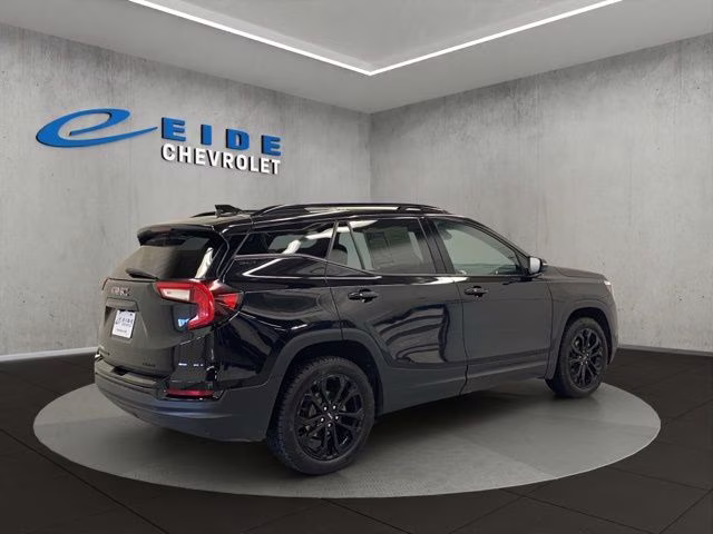 2022 Ebony Twilight Metallic GMC Terrain SLT AWD SUV