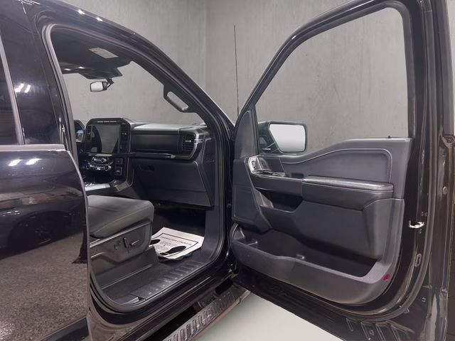 2023 Agate Black Metallic Ford F-150 XLT 4X4 Truck