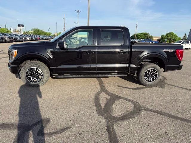 2023 Agate Black Metallic Ford F-150 XLT 4X4 Truck