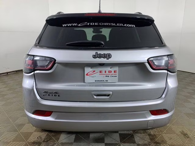 2023 Billet Silver Metallic Clearcoat Jeep Compass High Altitude 4X4 SUV