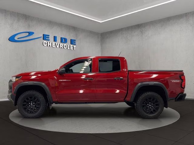2023 Radiant Red Tintcoat Chevrolet Colorado Trail Boss 4X4 Truck