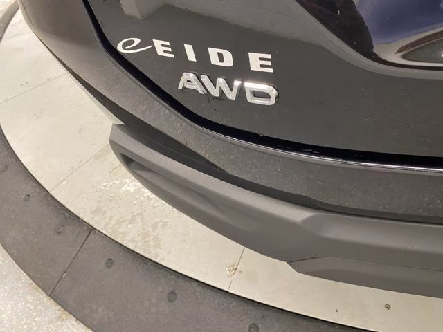 2023 Crystal Black Pearl Honda Pilot LX AWD SUV