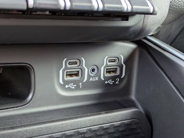 2022 Hydro Blue Pearlcoat Ram 1500 Big Horn/Lone Star 4X4 Truck