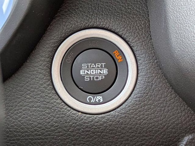 2022 Hydro Blue Pearlcoat Ram 1500 Big Horn/Lone Star 4X4 Truck