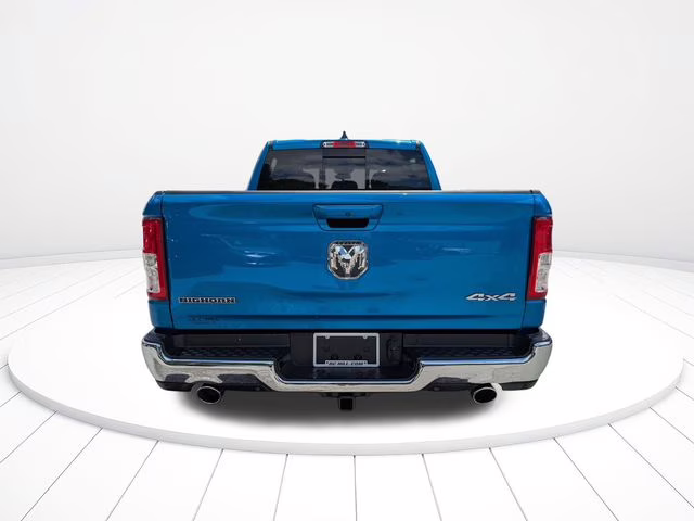 2022 Hydro Blue Pearlcoat Ram 1500 Big Horn/Lone Star 4X4 Truck