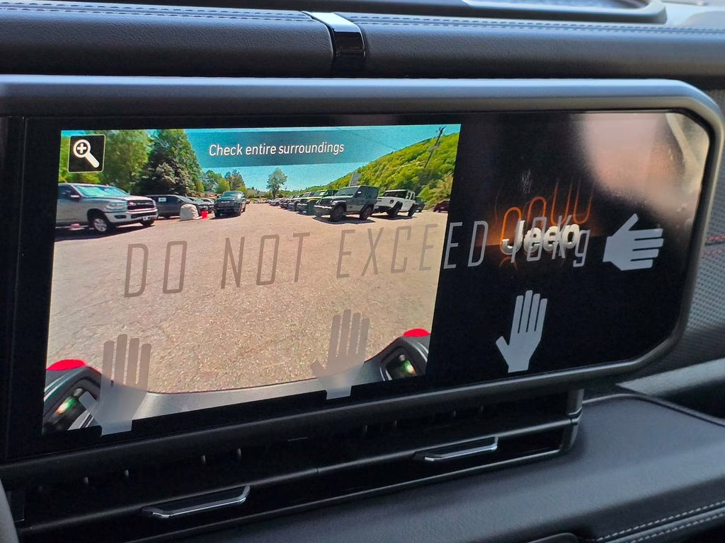 2026 Black Clearcoat Jeep Gladiator Rubicon 4X4 Truck