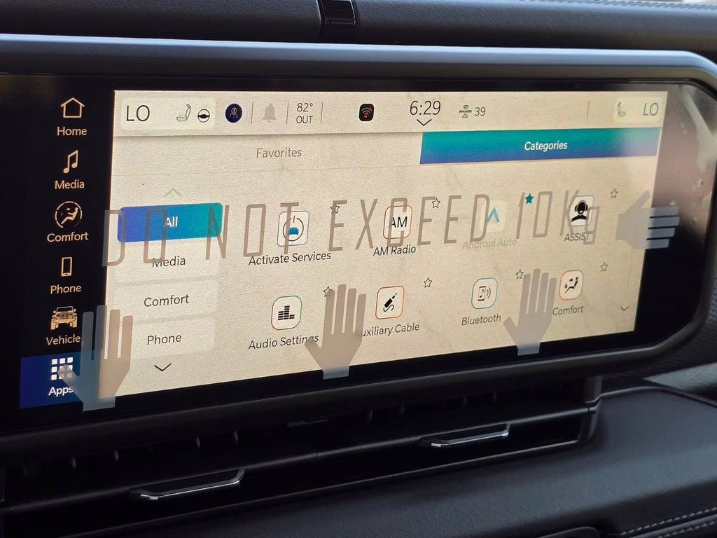 2026 Black Clearcoat Jeep Gladiator Rubicon 4X4 Truck