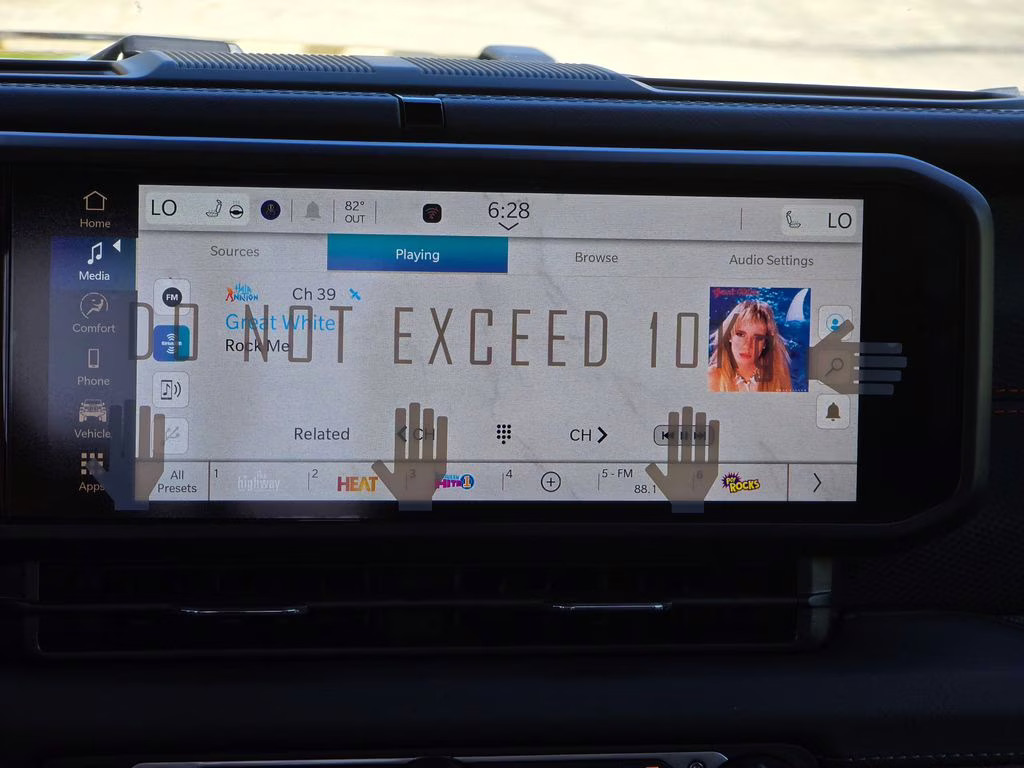 2026 Black Clearcoat Jeep Gladiator Rubicon 4X4 Truck