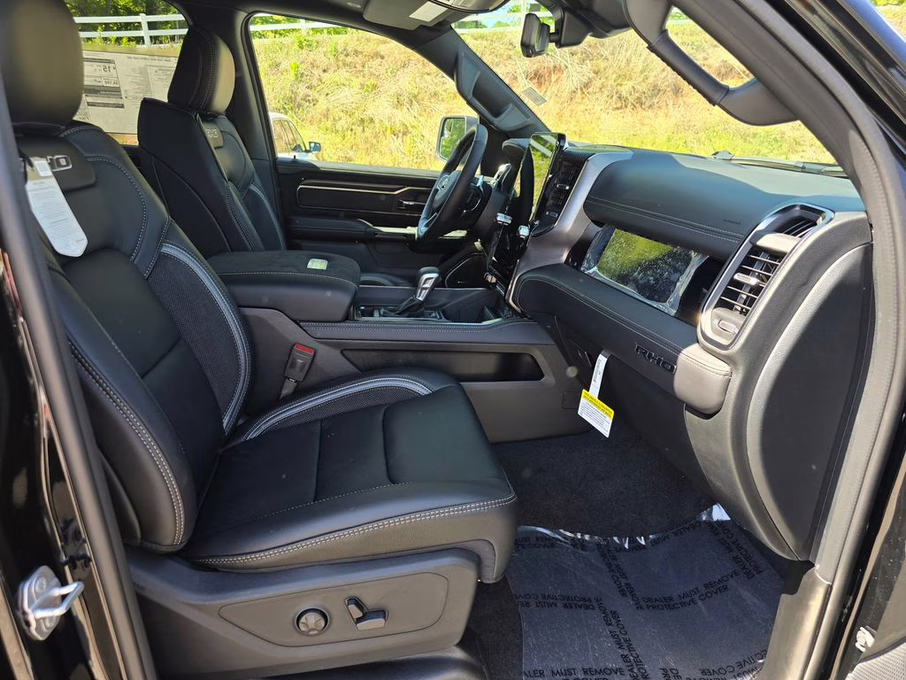 2026 Diamond Black Crystal Pearlcoat Ram 1500 RHO 4X4 Truck