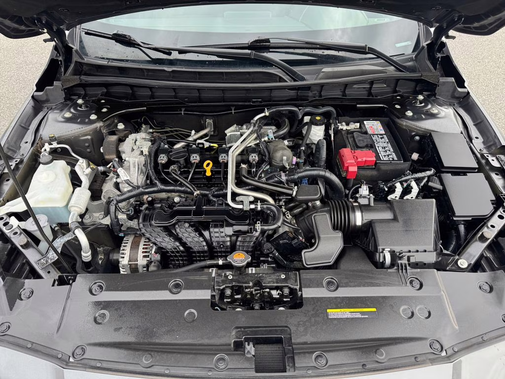 2024 Gun Metallic Nissan Altima 2.5 SV FWD Sedan