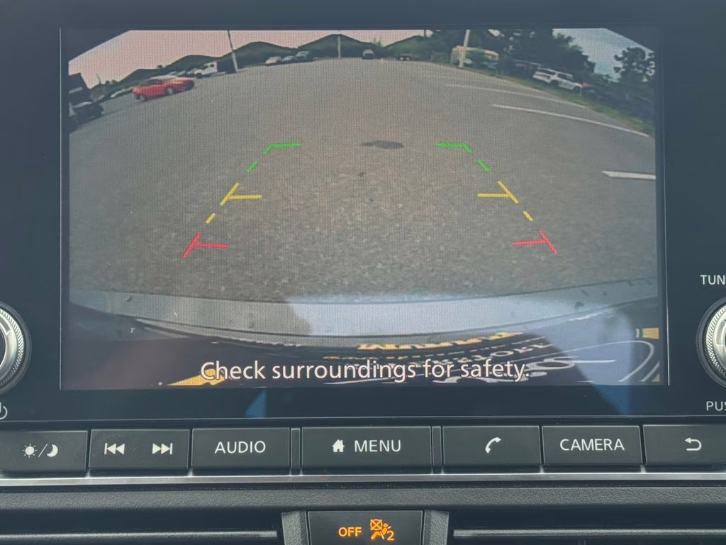 2024 Gun Metallic Nissan Altima 2.5 SV FWD Sedan