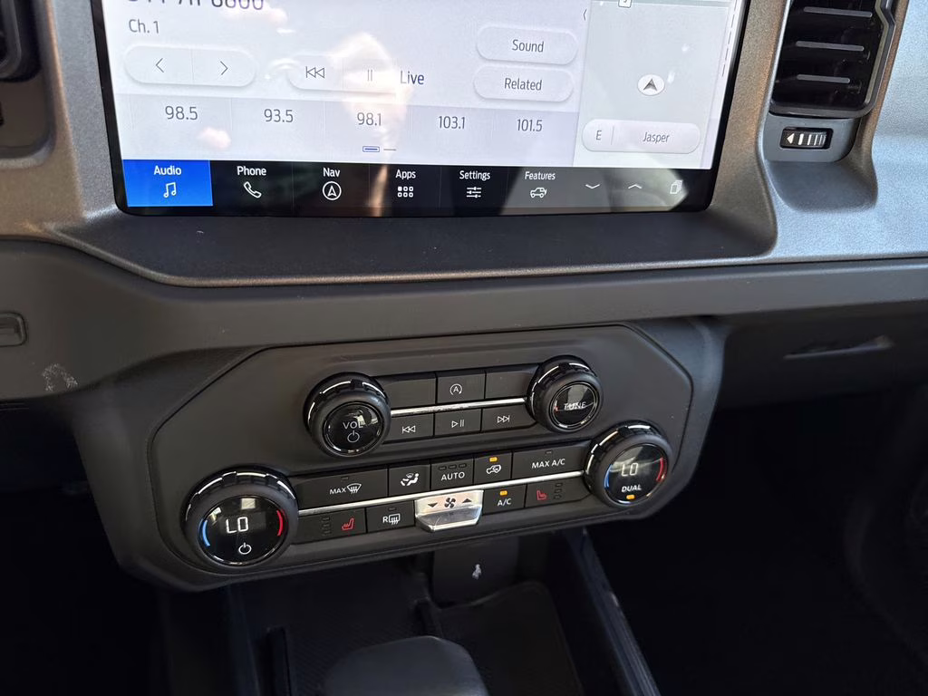 2025 Oxford White Ford Bronco Big Bend 4X4 SUV