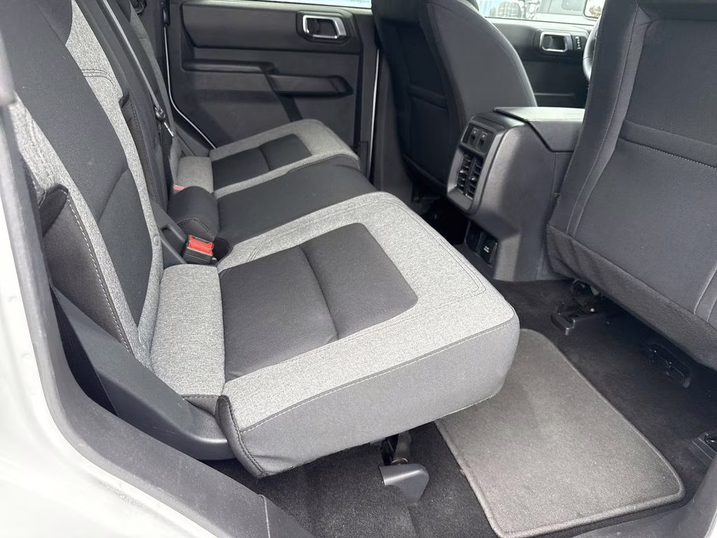 2025 Oxford White Ford Bronco Big Bend 4X4 SUV