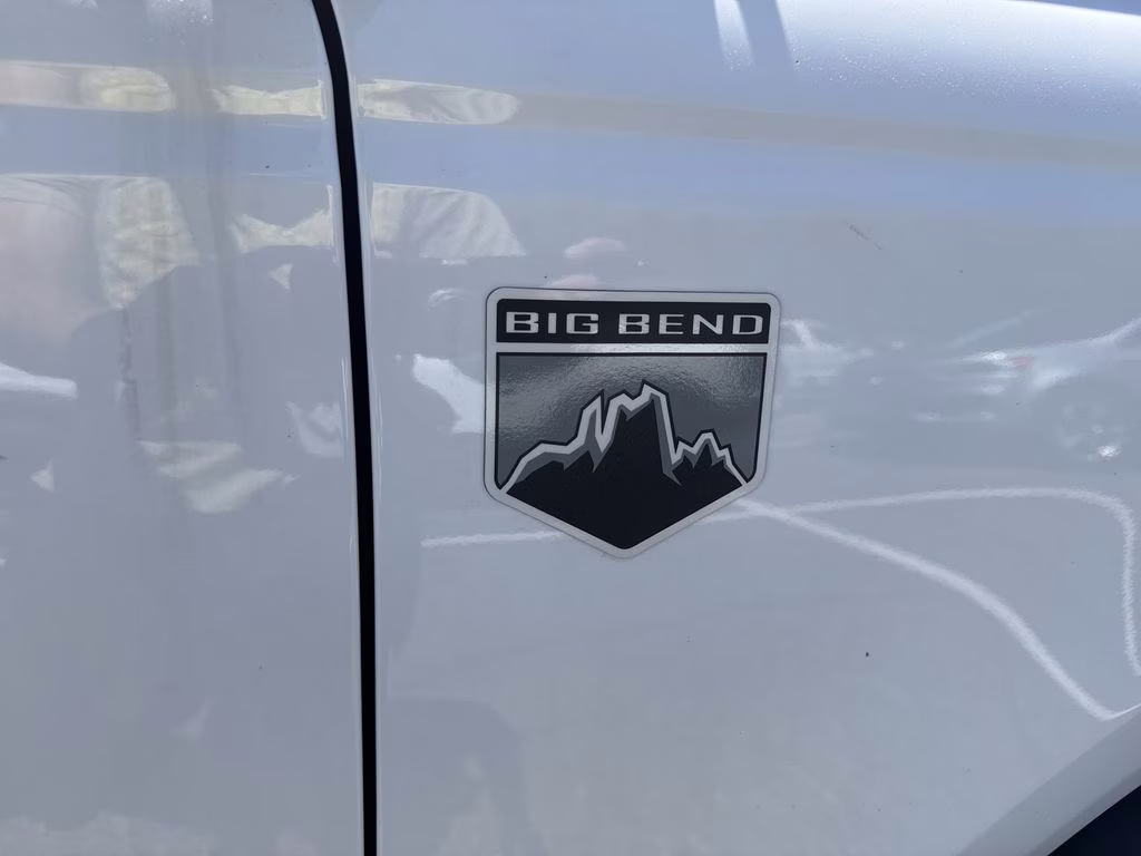 2025 Oxford White Ford Bronco Big Bend 4X4 SUV