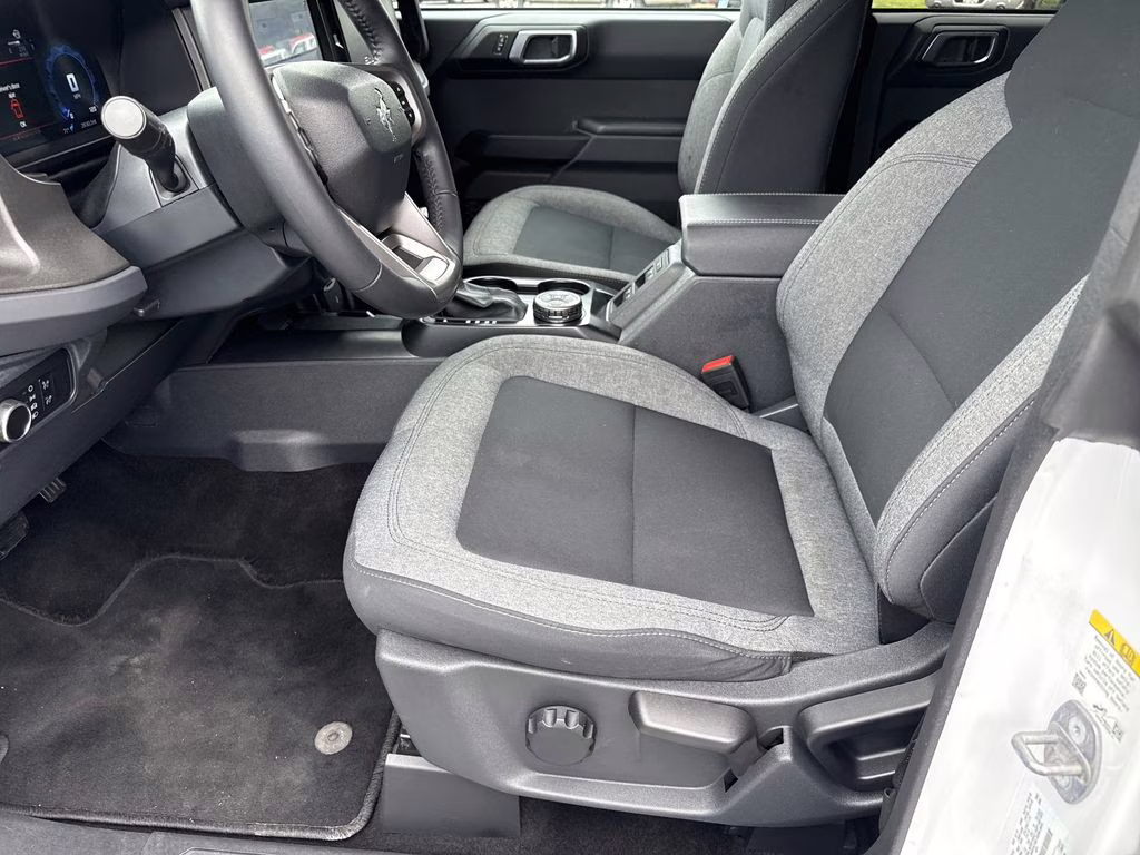 2025 Oxford White Ford Bronco Big Bend 4X4 SUV