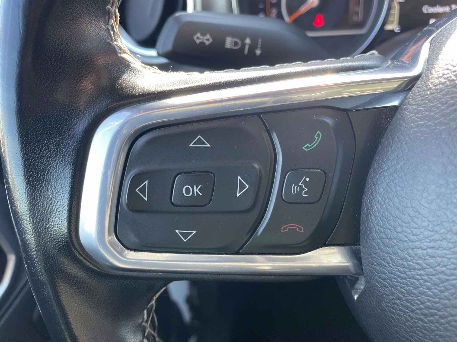 2021 Bright White Clearcoat Jeep Wrangler Unlimited Sahara 4X4 SUV