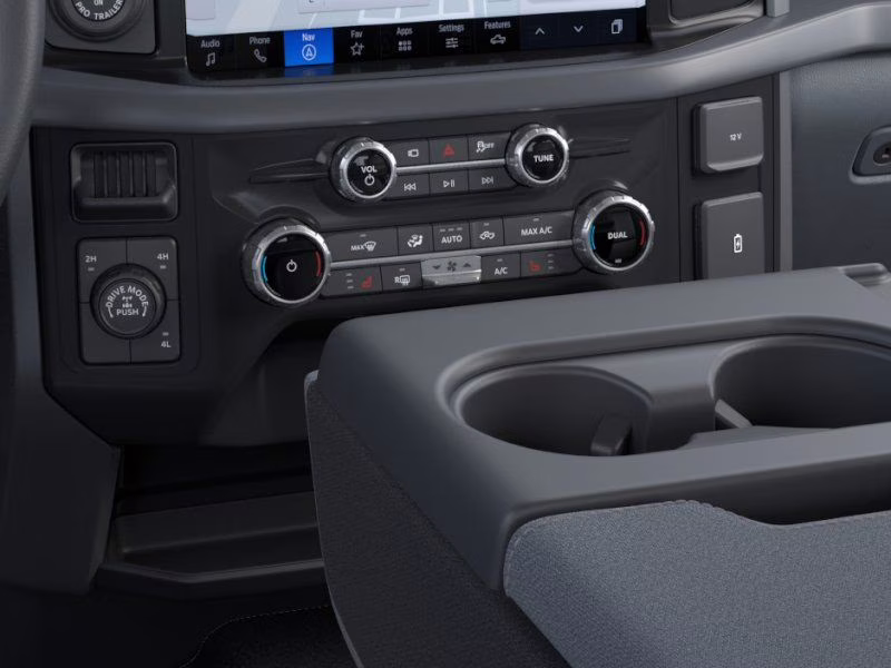 2026 Oxford White Ford F-150 XLT 4X4 Truck