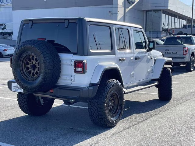 2021 Bright White Clearcoat Jeep Wrangler Unlimited Sahara 4X4 SUV