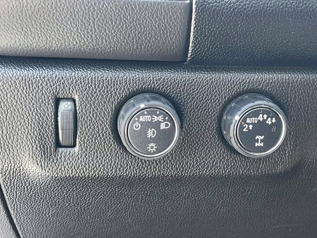 2019 Summit White GMC Canyon All Terrain 4X4 Truck