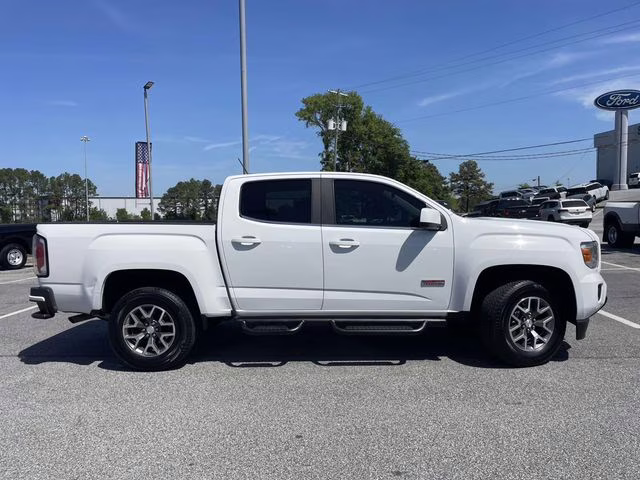 2019 Summit White GMC Canyon All Terrain 4X4 Truck