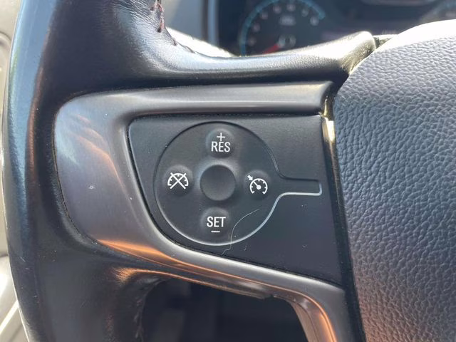 2019 Summit White GMC Canyon All Terrain 4X4 Truck