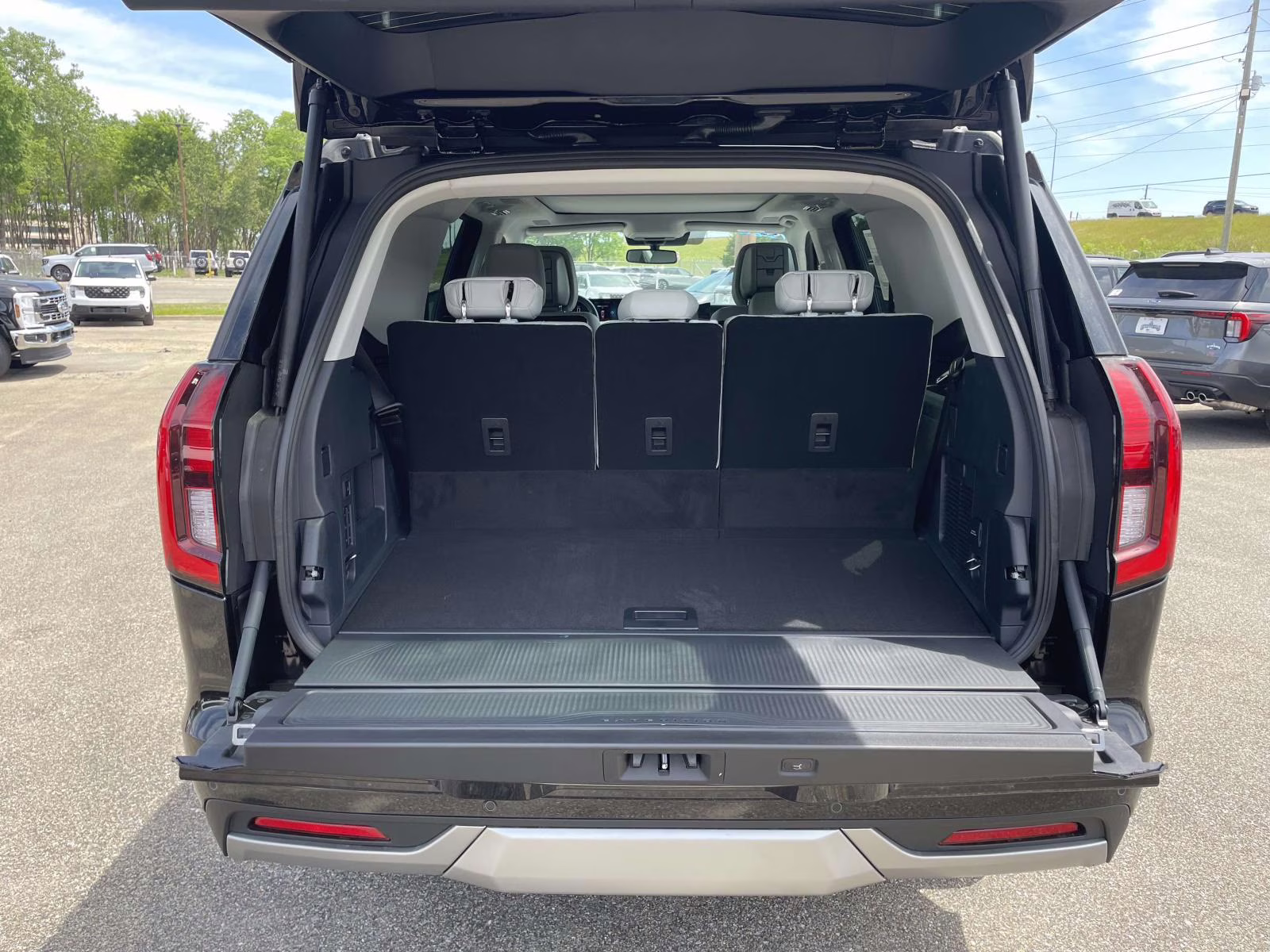 2026 Agate Black Metallic Ford Expedition Platinum 4X4 SUV