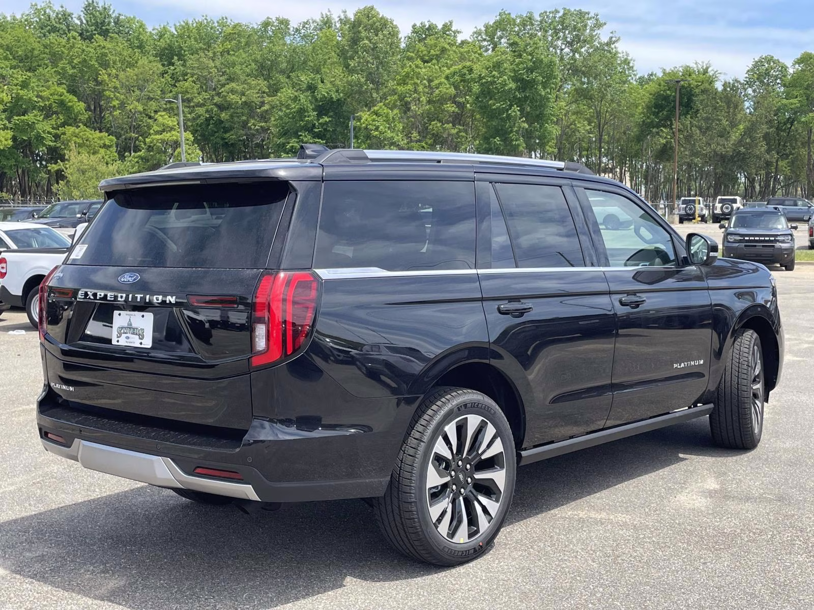 2026 Agate Black Metallic Ford Expedition Platinum 4X4 SUV
