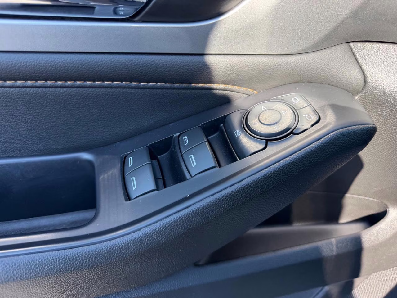 2021 Summit White Chevrolet Traverse LT 1LT AWD SUV