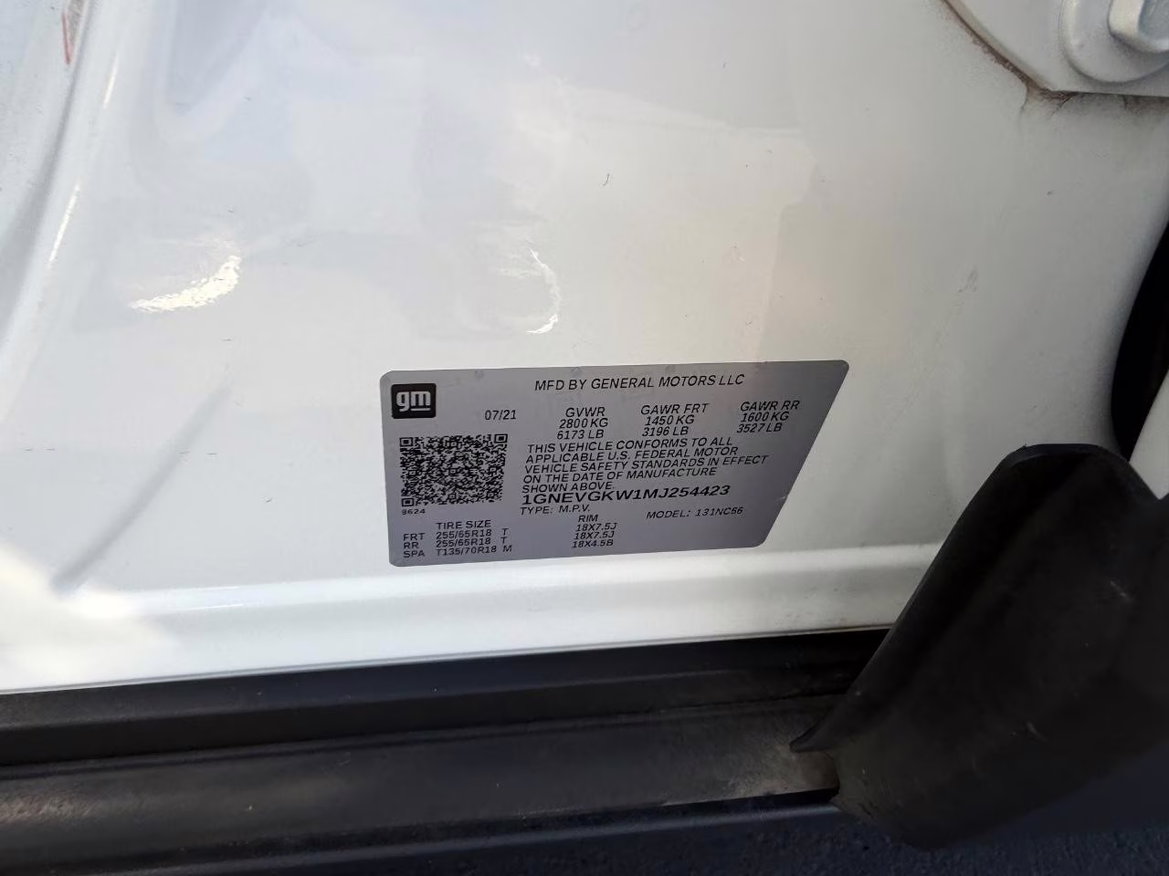 2021 Summit White Chevrolet Traverse LT 1LT AWD SUV