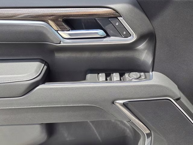 2026 Summit White Chevrolet Silverado 1500 LT 4X4 Truck