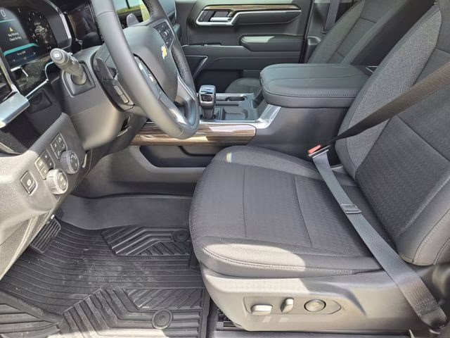 2026 Summit White Chevrolet Silverado 1500 LT 4X4 Truck