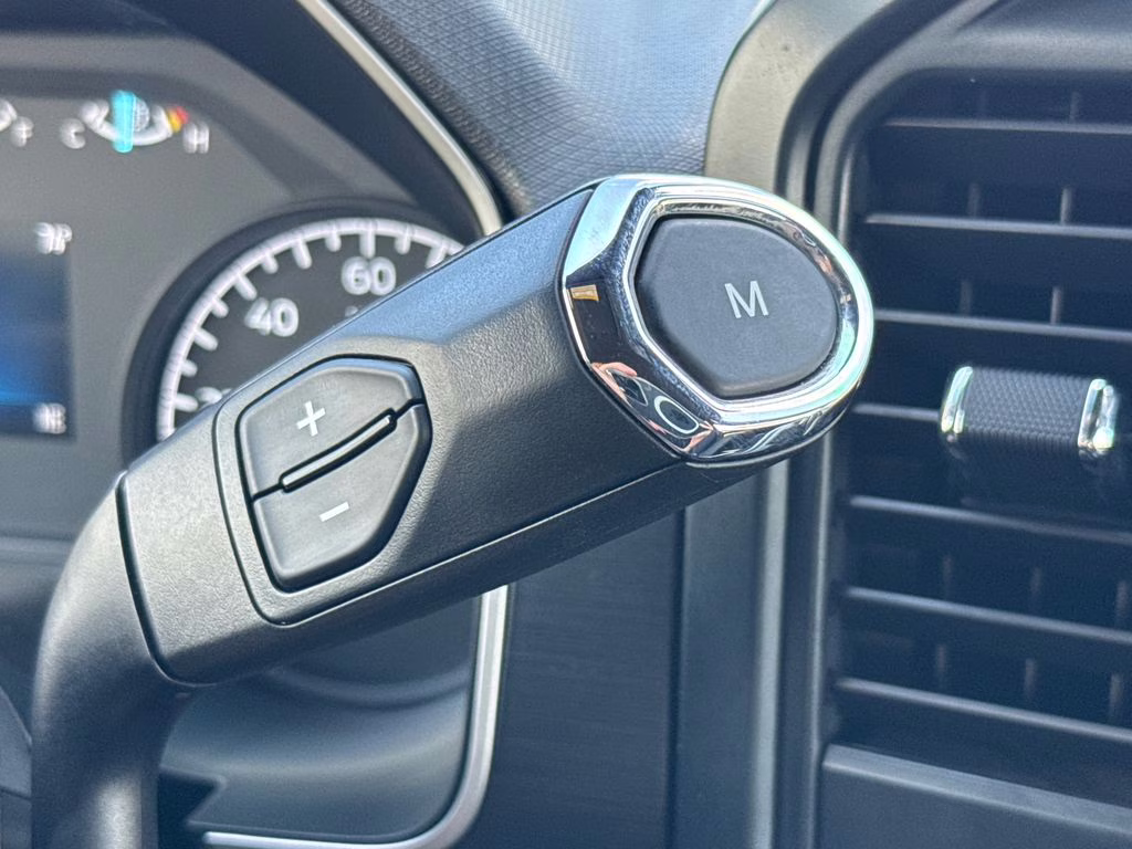 2023 Iconic Silver Metallic Ford F-150 STX 4X4 Truck