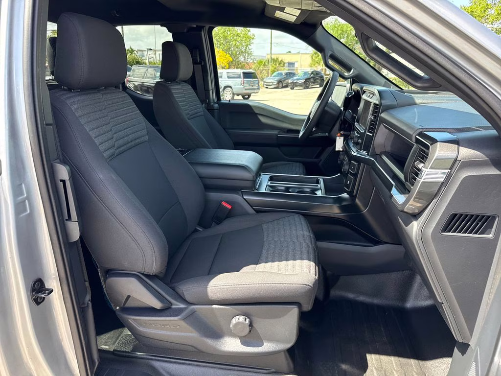 2023 Iconic Silver Metallic Ford F-150 STX 4X4 Truck