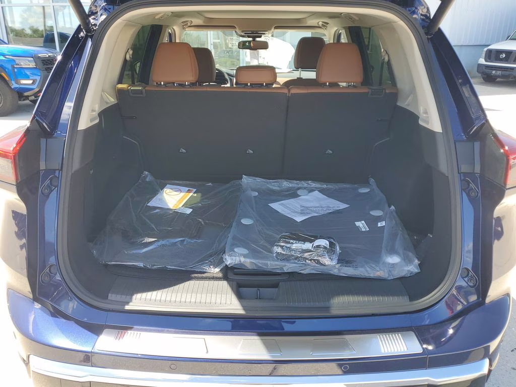 2026 Deep Ocean Blue Pearl Nissan Rogue Platinum AWD SUV